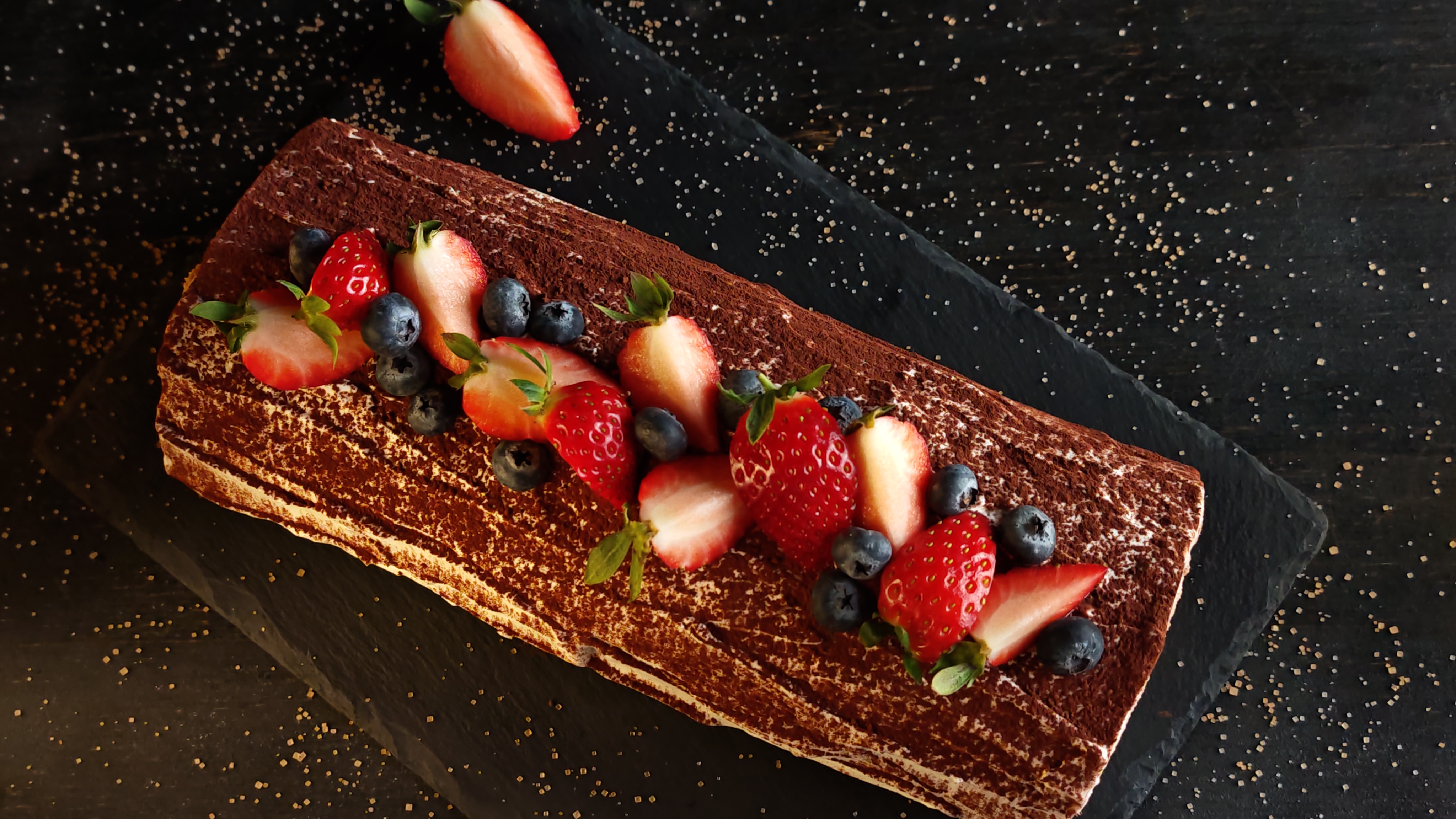 Ruladă Tiramisu - Desertul delicios și aromat