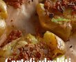 Cartofi zdrobiți, cu mozzarella - Rețeta simplă și savuroasă-0