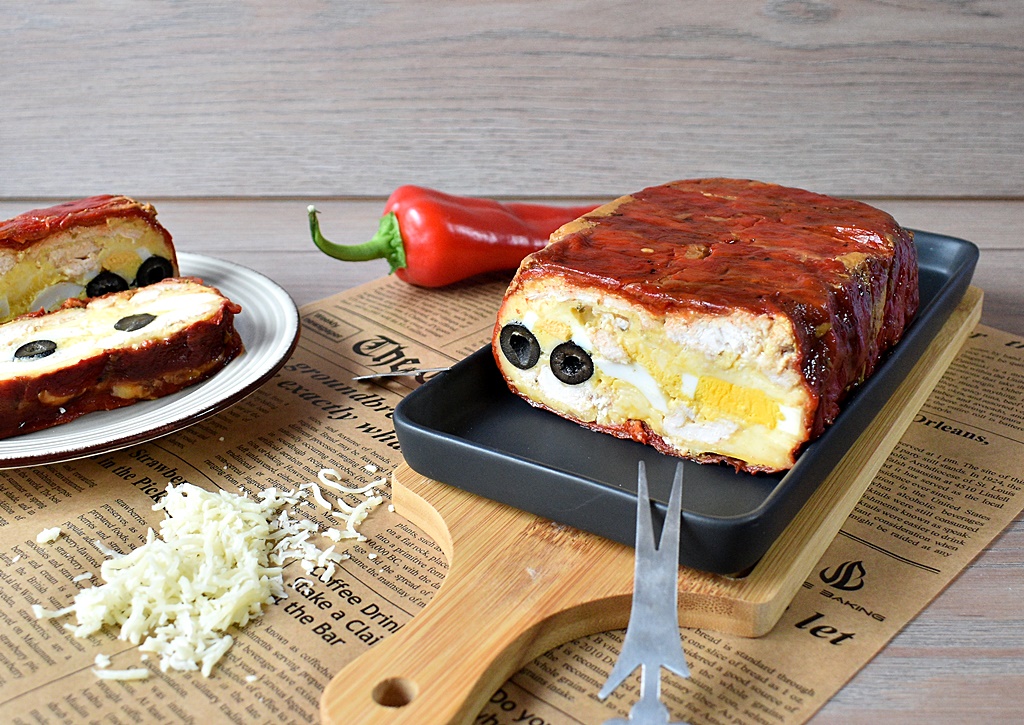 Chec cu pui si ardei kapia copti - Reteta gustoasa de aperitiv