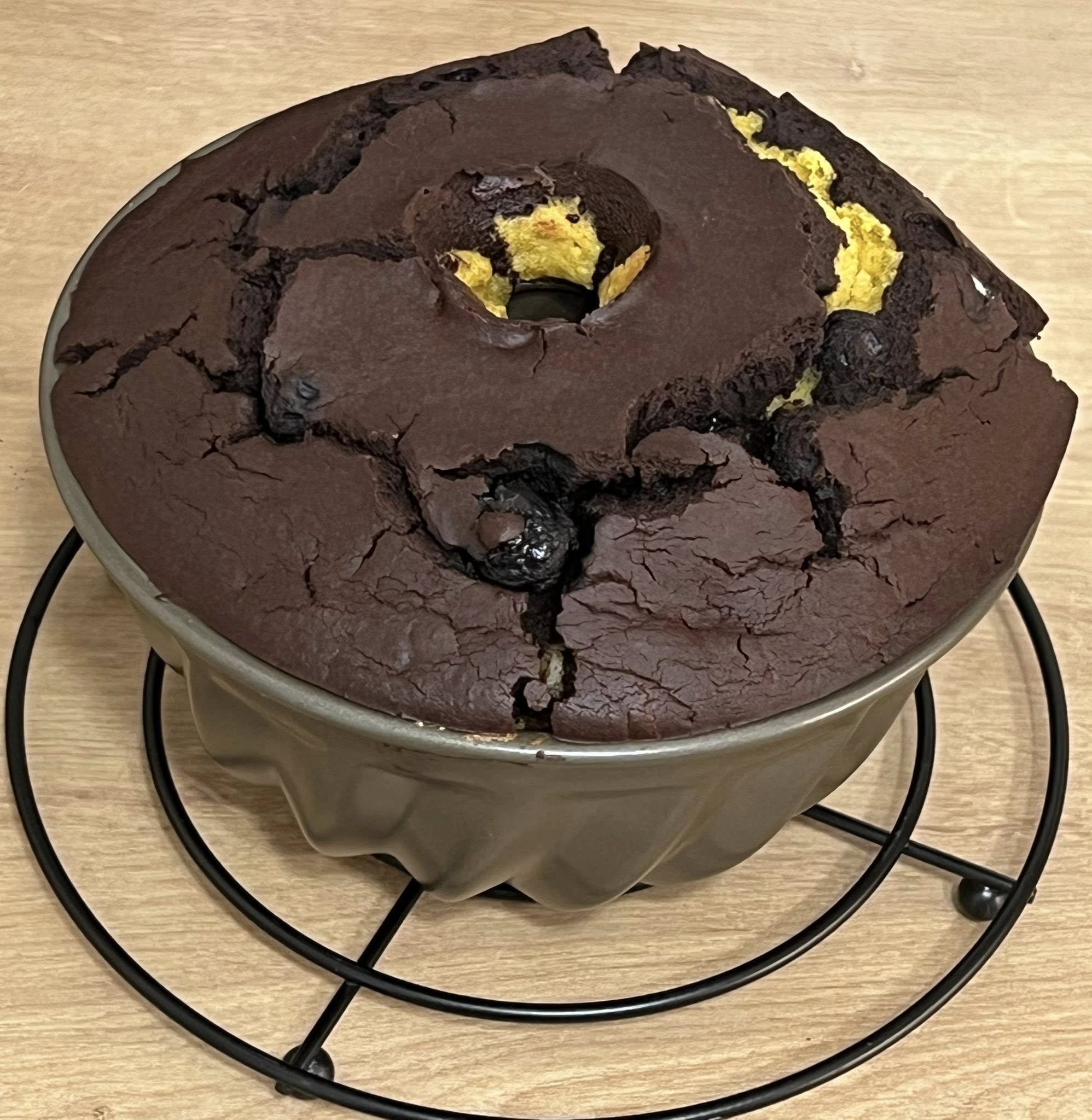 Chec cu dovleac, nuci si afine - Reteta rapida si gustoasa