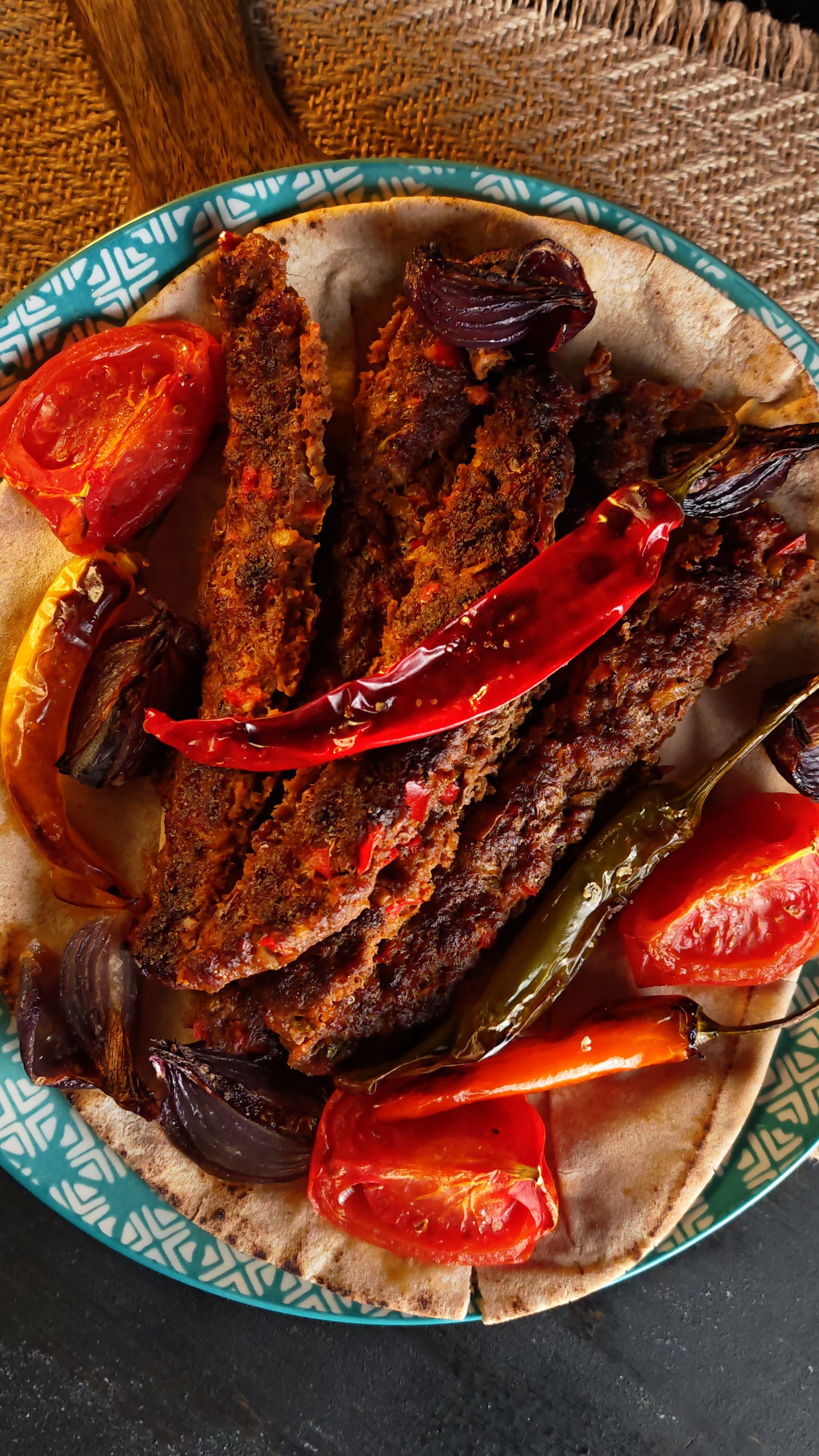 Adana kebab - Rețeta turcească plină de savoare